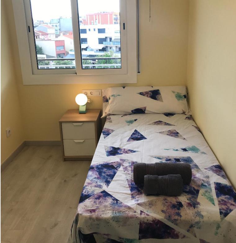 Cerdanyola Centro Apartment Cerdanyola del Valles Bagian luar foto
