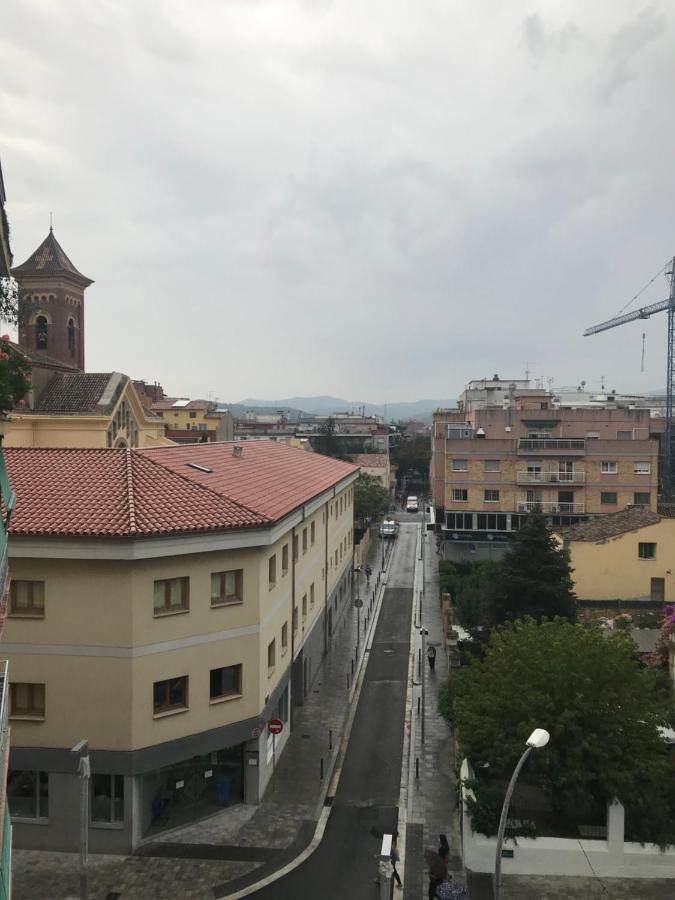 Cerdanyola Centro Apartment Cerdanyola del Valles Bagian luar foto